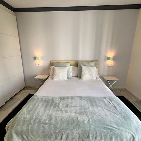 Puerto Banus. Urb Jardines del Puerto. Apartment for up to 6 Marbella Exterior foto