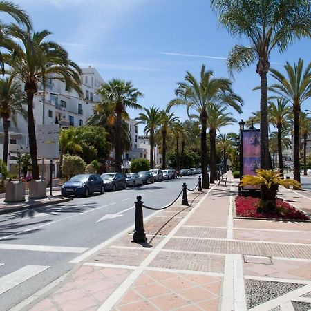 Puerto Banus. Urb Jardines del Puerto. Apartment for up to 6 Marbella Exterior foto