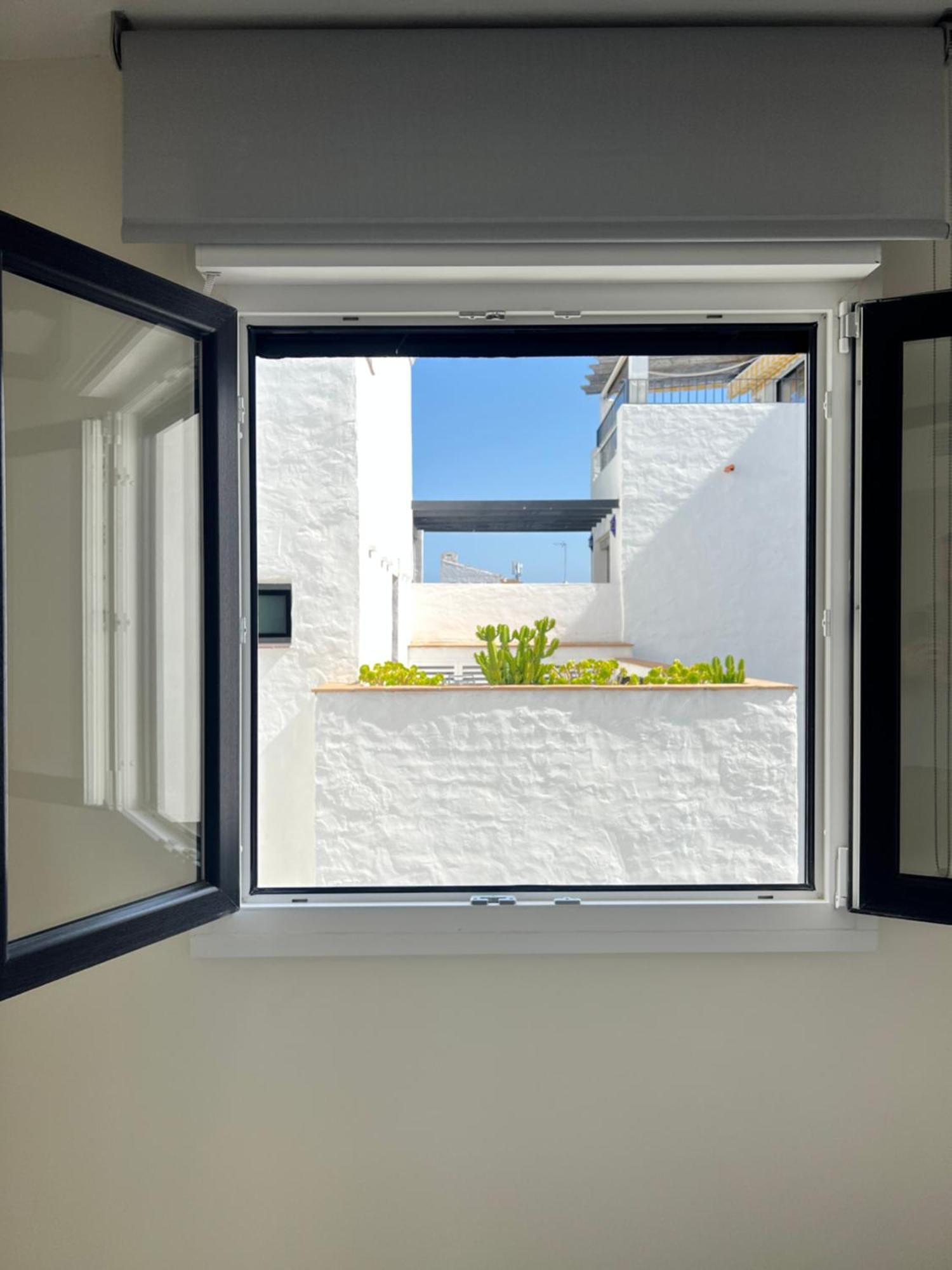 Puerto Banus. Urb Jardines del Puerto. Apartment for up to 6 Marbella Exterior foto