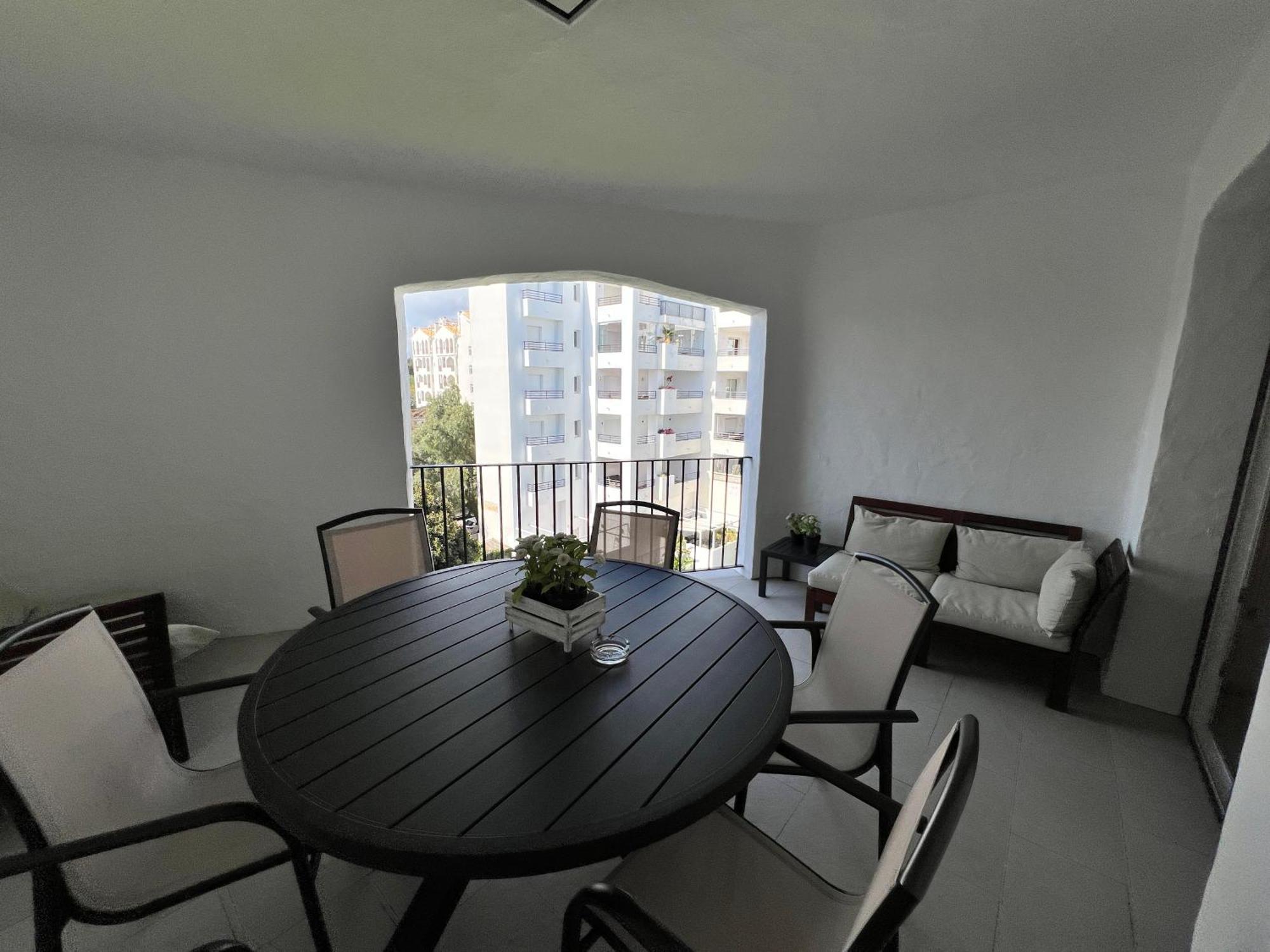 Puerto Banus. Urb Jardines del Puerto. Apartment for up to 6 Marbella Exterior foto